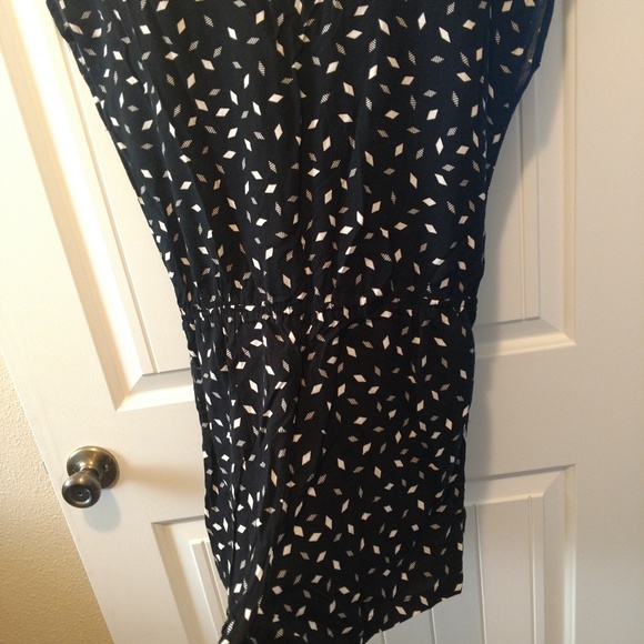 Romper - Picture 2 of 5